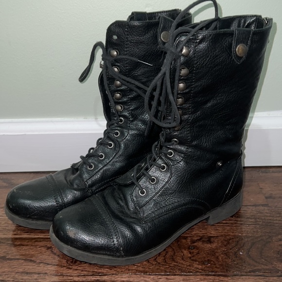 Black Combat Boots - Picture 4 of 8